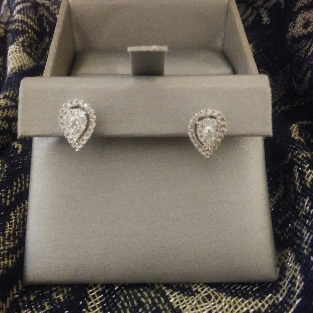 .5 carat diamond earrings from Zales